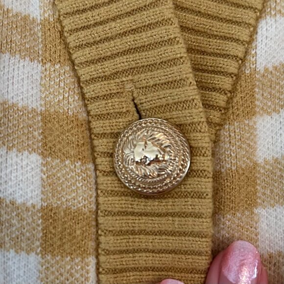 Plaid Joie Cardigan - Picture 7 of 8